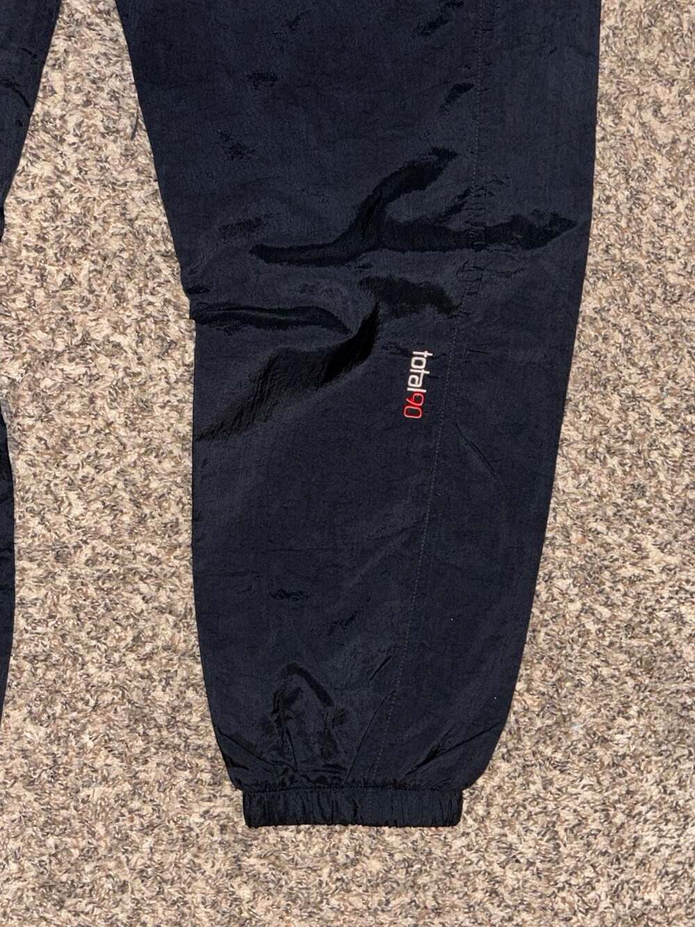 Nike Total 90 Repel Track Pants. Size Large men’s. NWT - Picture 4 of 8